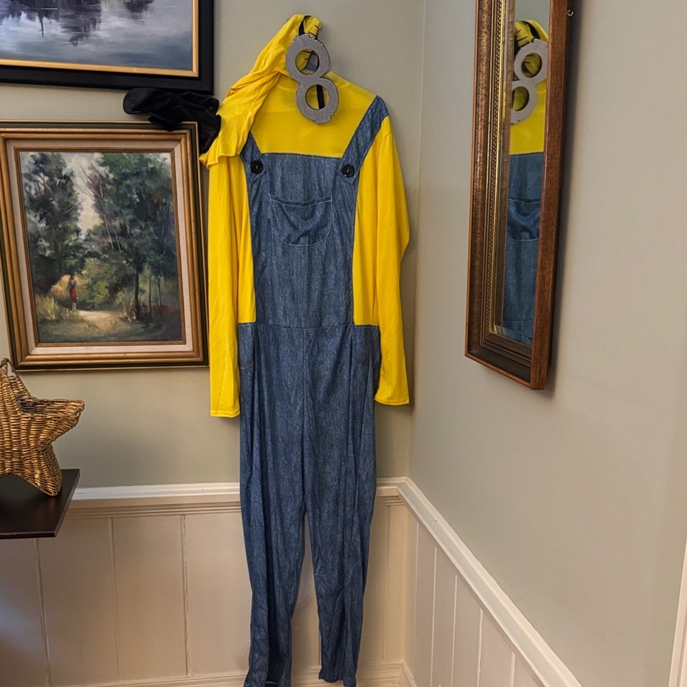Men’s Halloween Minions costume Blue Denim Overalls with Yellow Top XL 4PC